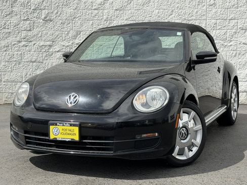 Used 2013 Volkswagen Beetle 2.5 FWD image 3