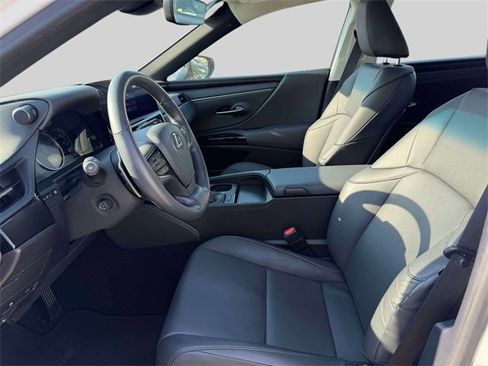Certified 2024 Lexus ES 350 w/ Premium Package image 19