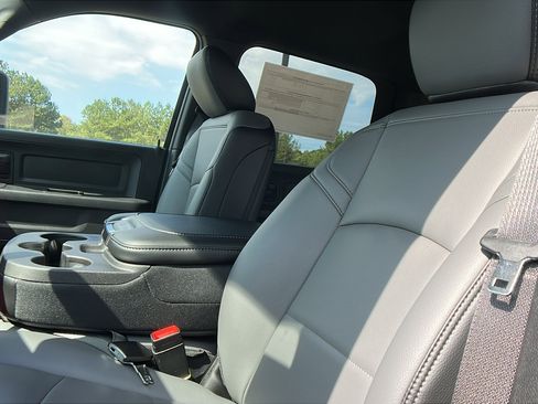 New 2026 RAM 4500 Tradesman w/ Chrome Appearance Group image 17