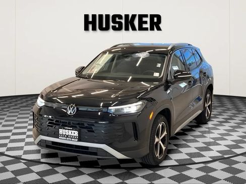 Used 2026 Volkswagen Tiguan SE AWD/4WD image 28
