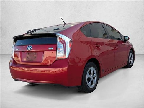Used 2015 Toyota Prius Two image 5