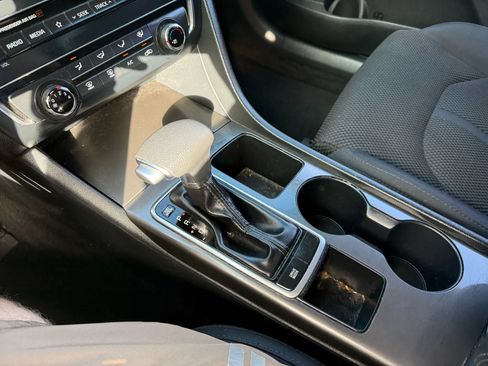 Used 2019 Kia Optima LX w/ LX 17" Wheel Package FWD image 25