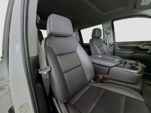 Used 2024 Chevrolet Silverado 2500 LT w/ Z71 Sport Edition AWD/4WD image 26