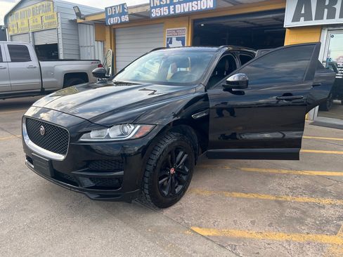 Used 2017 Jaguar F-PACE Premium AWD/4WD image 8