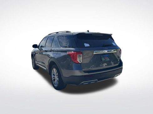 Used 2024 Ford Explorer XLT w/ Equipment Group 202A AWD/4WD image 6