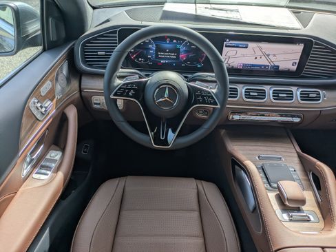 New 2026 Mercedes-Benz GLE 450 4MATIC Coupe image 18
