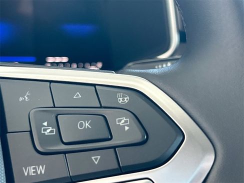 New 2026 Volkswagen Taos SE image 21