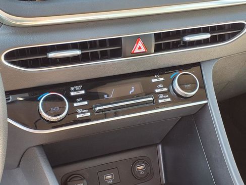 Used 2022 Hyundai Sonata Blue image 20