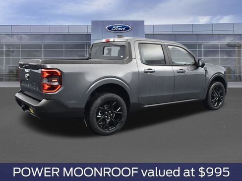 New 2025 Ford Maverick Lariat w/ Black Appearance Package image 4