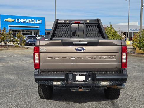 Used 2020 Ford F250 XLT w/ XLT Premium Package image 10