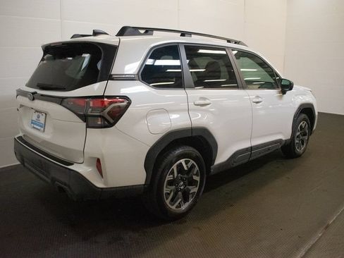 Used 2026 Subaru Forester Premium AWD/4WD image 4