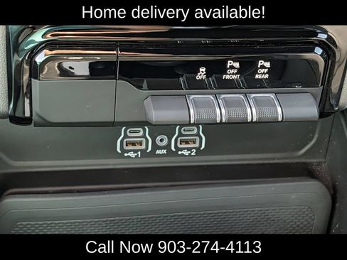 Used 2026 RAM 1500 Laramie AWD/4WD image 18