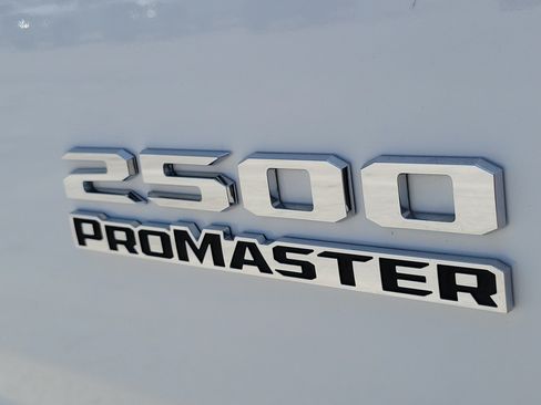 Used 2025 RAM ProMaster 2500 w/ Convenience Group FWD image 6