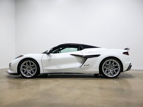 Used 2026 Chevrolet Corvette ZR1 w/ Battery Protection Package RWD image 16