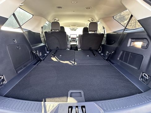 New 2026 Ford Explorer Active image 26