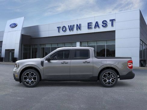 New 2025 Ford Maverick Lariat image 3