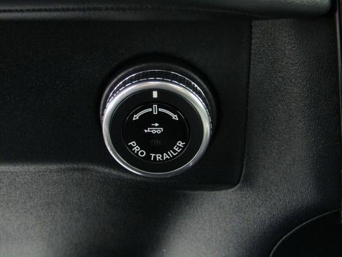 Used 2025 Lincoln Navigator Reserve AWD/4WD image 35