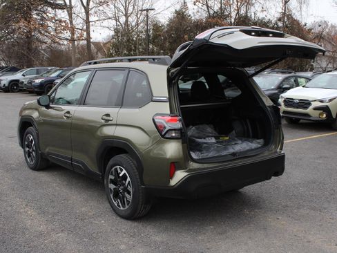New 2026 Subaru Forester Premium image 7