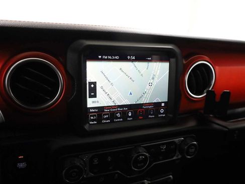 Used 2021 Jeep Wrangler Unlimited Rubicon image 27