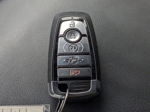 Used 2025 Ford F150 Raptor image 29