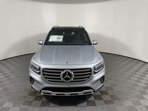 New 2026 Mercedes-Benz GLB 250 image 8