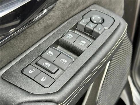 Used 2025 RAM 1500 RHO AWD/4WD image 16