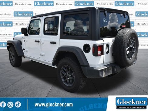 Used 2025 Jeep Wrangler Unlimited Sport AWD/4WD image 7