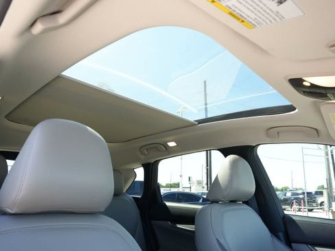 Certified 2023 INFINITI QX50 Luxe FWD image 23
