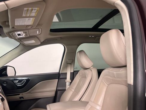 Used 2023 Lincoln Aviator Reserve w/ Equipment Group 201A image 24
