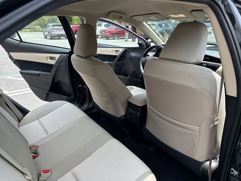 Used 2014 Toyota Corolla LE FWD image 33