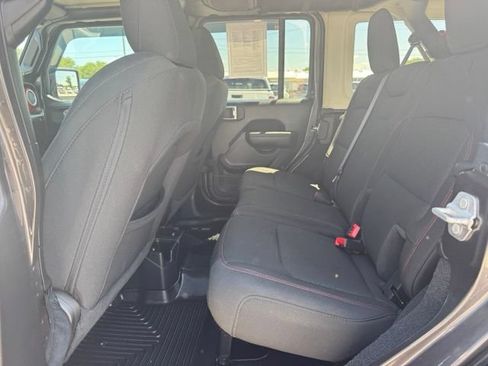 Used 2023 Jeep Wrangler Unlimited Rubicon w/ Xtreme 35 Tire Package AWD/4WD image 23