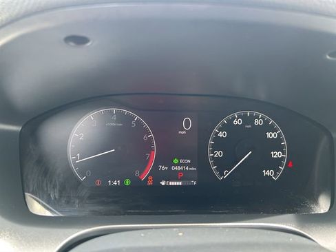Used 2023 Honda HR-V LX image 13