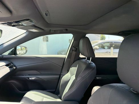 Used 2023 Lexus RX 350 Premium Plus w/ Cold Area Package FWD image 7