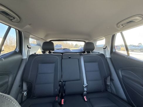 Certified 2022 GMC Terrain SLE image 28