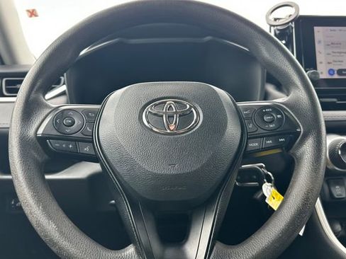 Certified 2023 Toyota RAV4 LE AWD/4WD image 27
