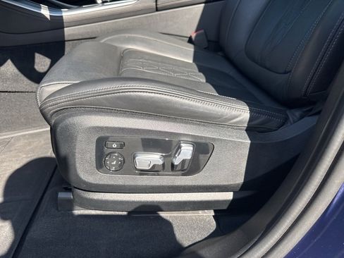 Used 2022 BMW X5 xDrive45e w/ M Sport Package image 16