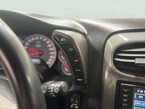 Used 2007 Chevrolet Corvette Convertible w/ Preferred Equipment Group image 38