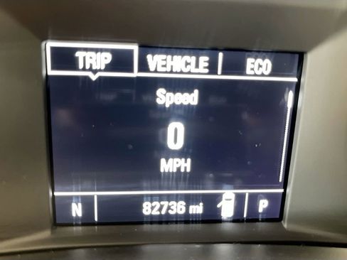 Used 2020 Chevrolet Equinox LS w/ LS Convenience Package image 12