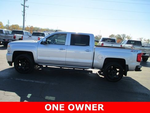 Used 2017 Chevrolet Silverado 1500 LTZ Z71 w/ LTZ Plus Package image 9