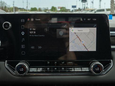 New 2026 GMC Canyon Elevation w/ Convenience Package image 15