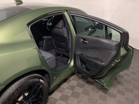 Used 2018 Dodge Charger GT w/ Blacktop Package AWD/4WD image 32