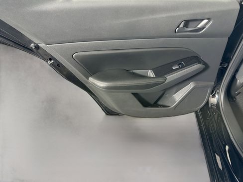 Used 2023 Nissan Altima 2.5 SV FWD image 26