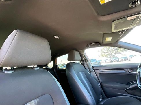 Used 2022 Honda Civic Sport image 28