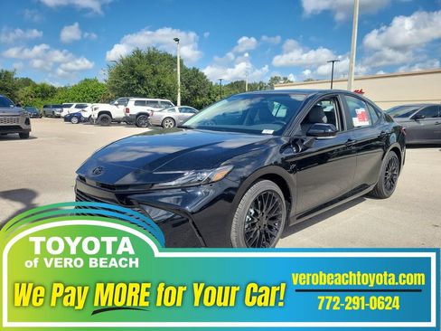 New 2026 Toyota Camry LE FWD image 1
