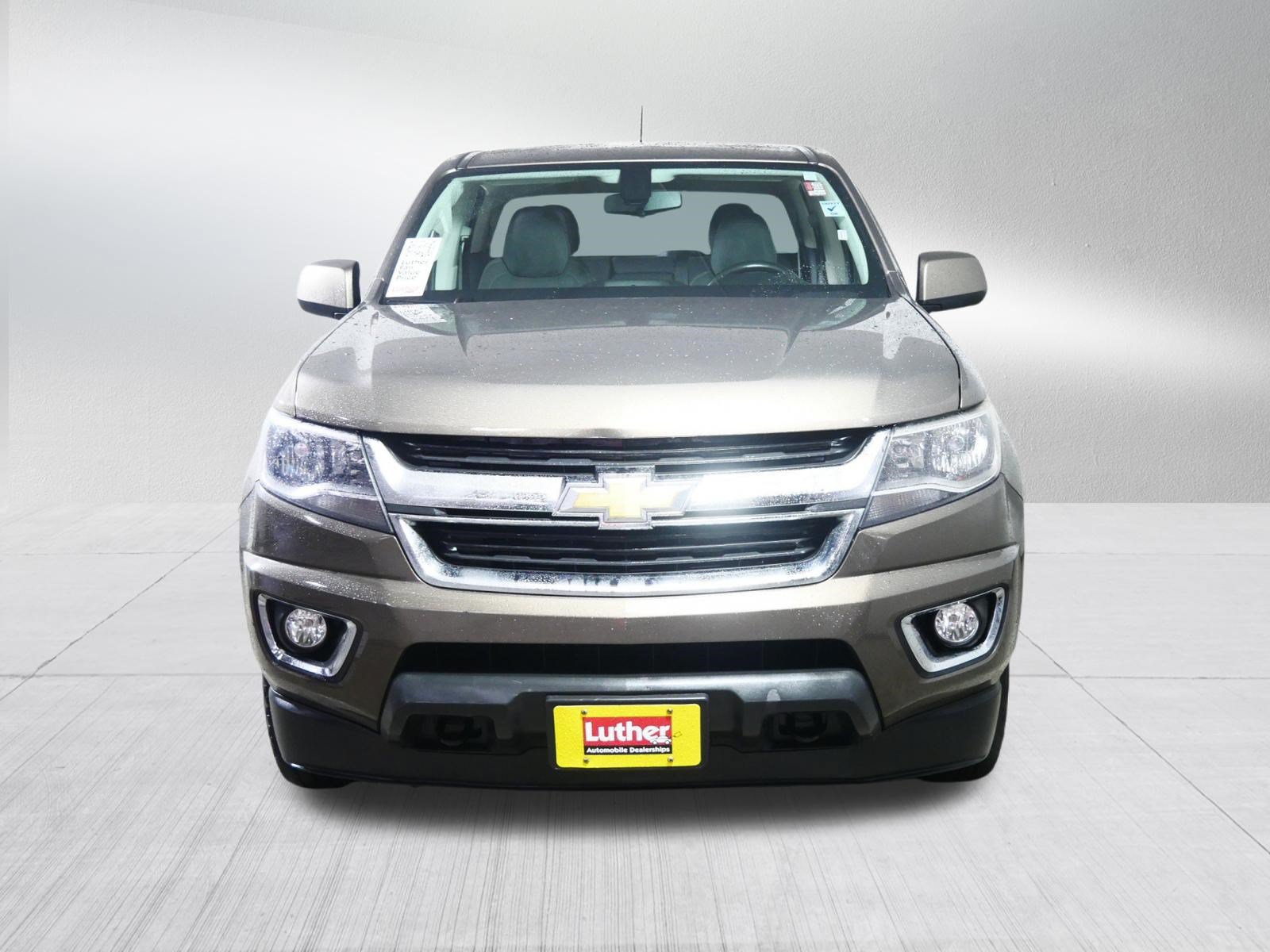 Used 2015 Chevrolet Colorado LT w/ LT Convenience Package AWD/4WD image 2