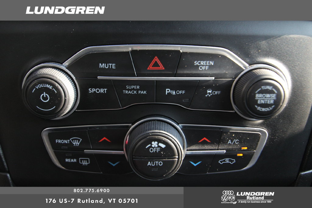 Used 2019 Dodge Charger R/T w/ Plus Group RWD image 28