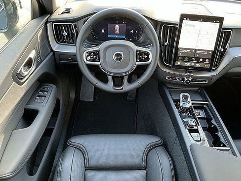 New 2026 Volvo XC60 B5 Ultra w/ Climate Package AWD/4WD image 5