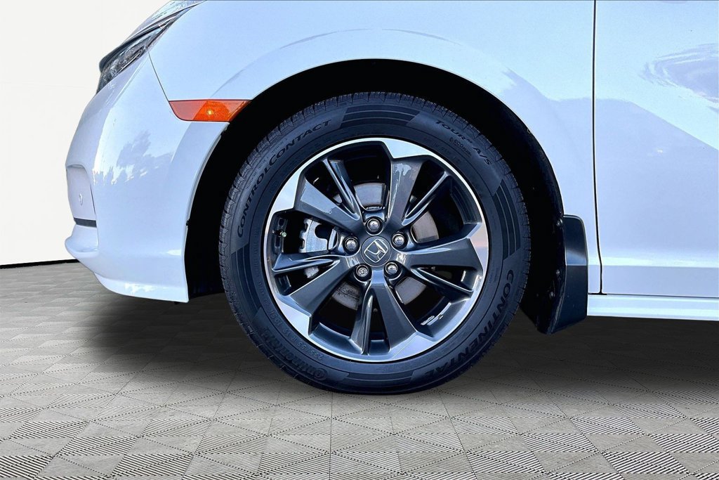 Used 2024 Honda Odyssey Elite image 25