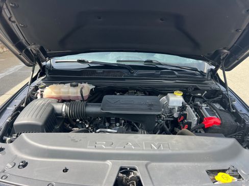 Used 2022 RAM 1500 Big Horn AWD/4WD image 20