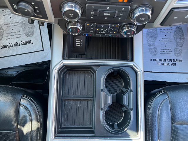 Used 2019 Ford F350 Lariat w/ Lariat Ultimate Package AWD/4WD image 39